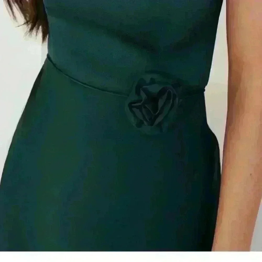 Park & Fifth | Maxine dress forest green size XL unhemmed with added rosette - Picture 6 of 8